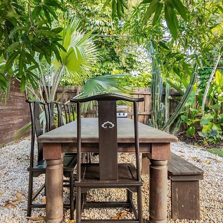 Buenavista Bungalow Miami Bagian luar foto